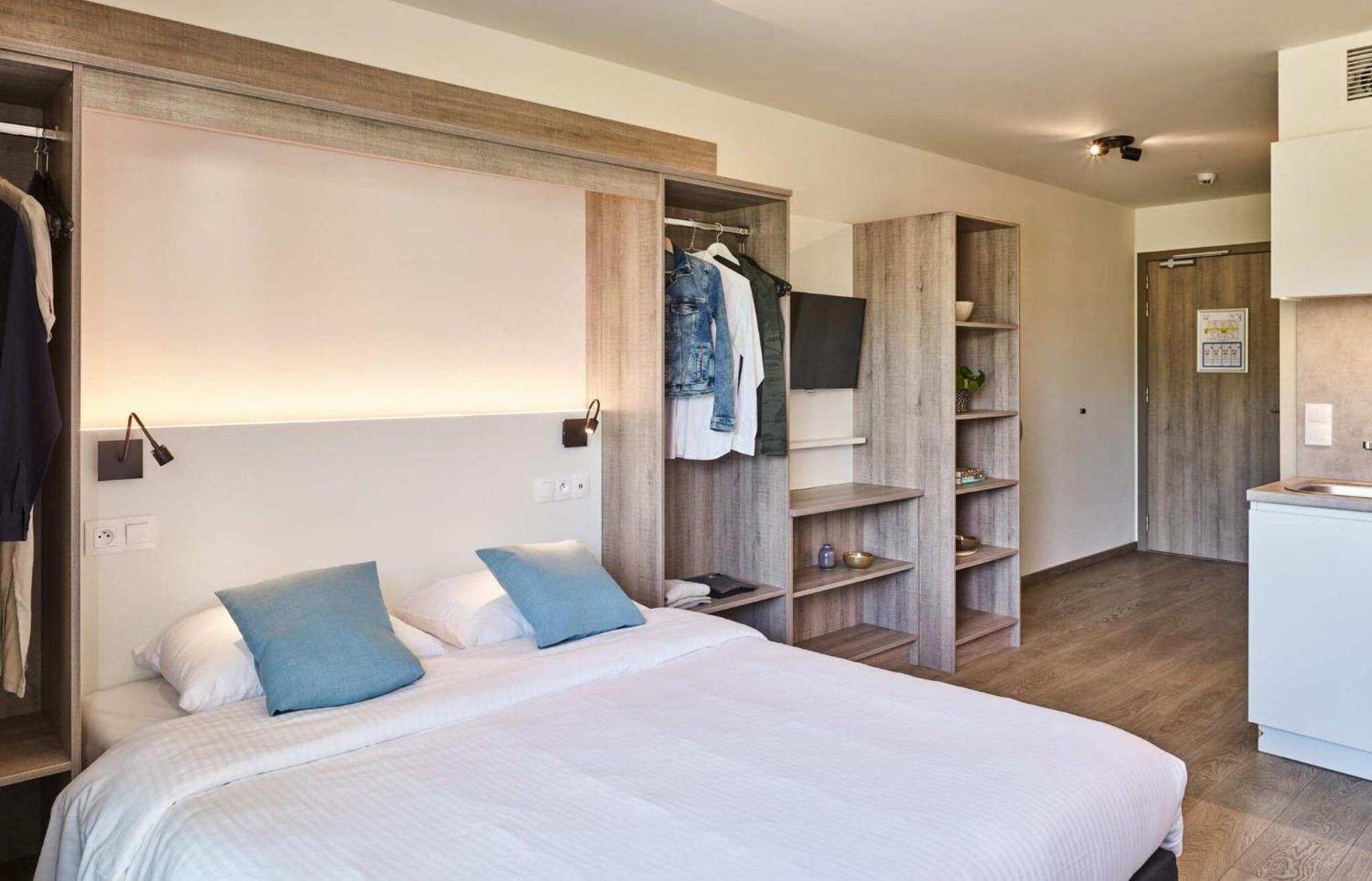 Holiday Suites Nieuwpoort Quarto foto